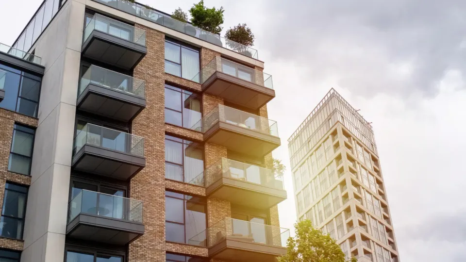 Are Human Landlords About to Be Replaced by Algorithms?
